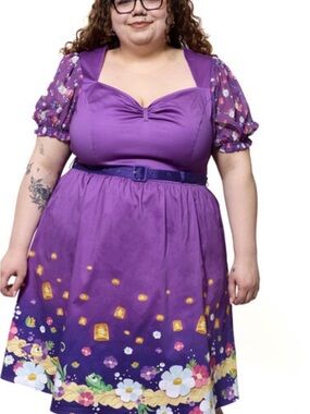 Disney Plus Size 4x Loungefly Purple Floral Puff Sleeve Dress with Belt